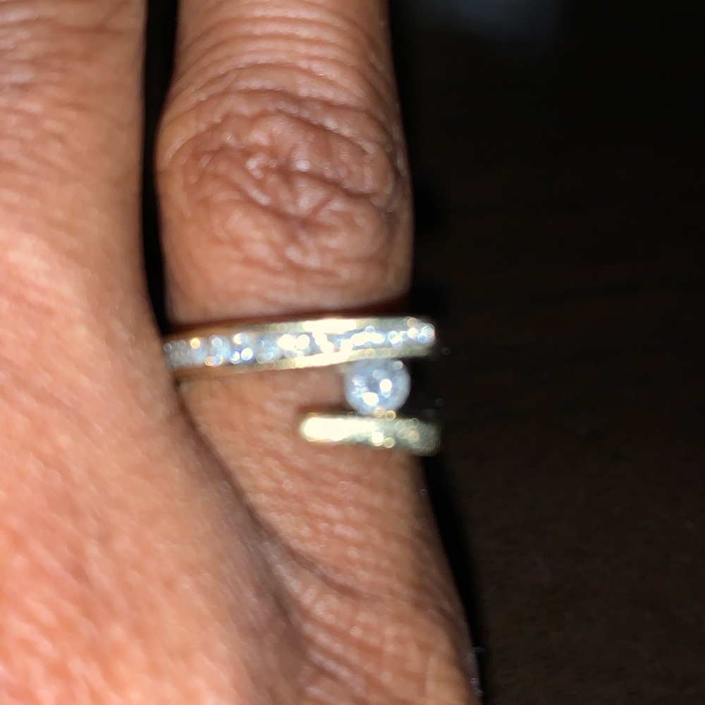 DIAMOND RING - Picture 5 of 6